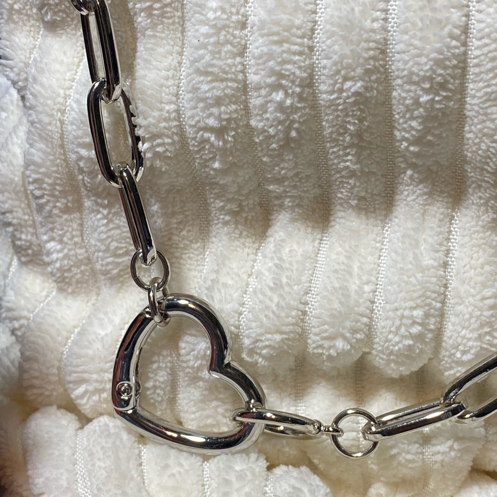 💝 NWT VERSATILE DESIGNER INSPIRED ROMANCE SILVER HEART NECKLACE - Picture 5 of 8